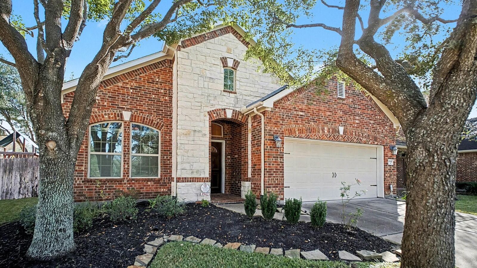 Property Photo: 4942 Windy Orchard Lane TX 77084