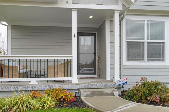 Property Photo:  18902 W 166th Terrace  KS 66062 