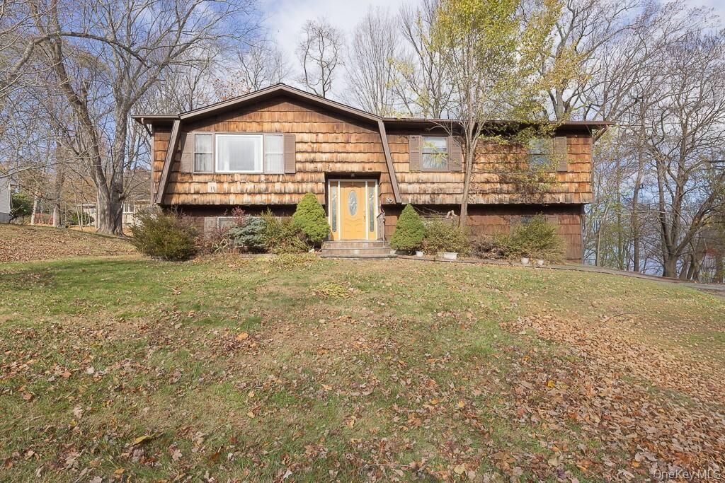 Property Photo:  2 Deborah Lane  NY 10989 