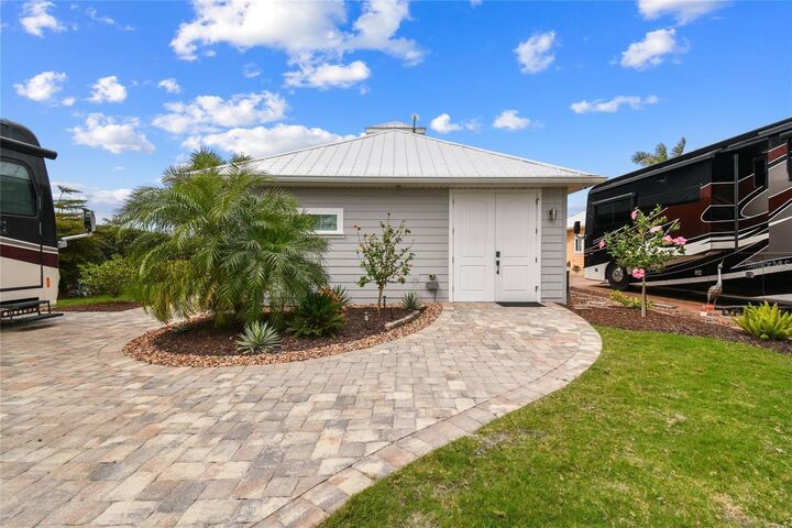 Property Photo:  8234 SW Sand Crane Circle  FL 34269 
