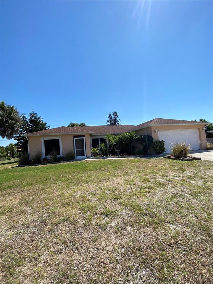 Property Photo: 6984 Mamouth Street FL 34224