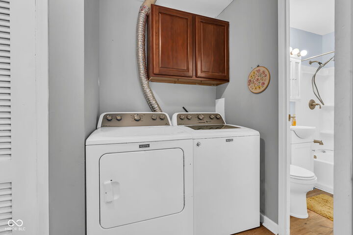 Property Photo:  239 Shelton Place  IN 46184 