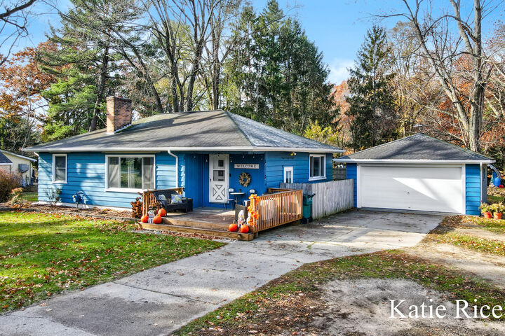 Property Photo:  665 Horton Road  MI 49445 