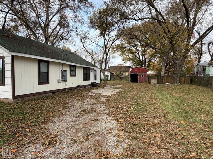 Property Photo: 1412 W Monroe Avenue AR 72401