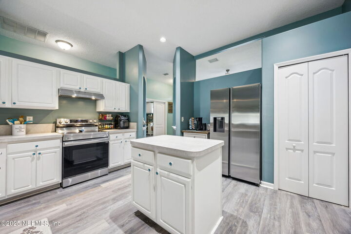 Property Photo:  96123 Boardwalk Landing  FL 32034 