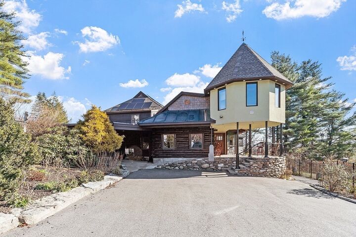 Property Photo:  57 Highview St  MA 01420 