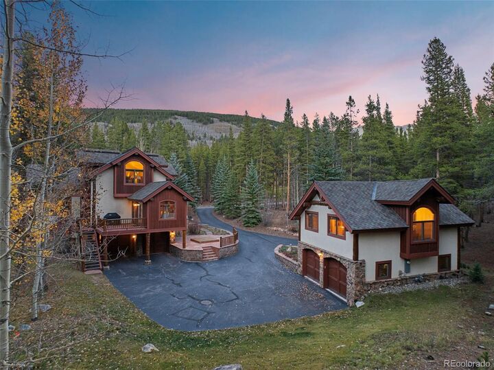 Property Photo:  211 Tarnwood Drive  CO 80424 