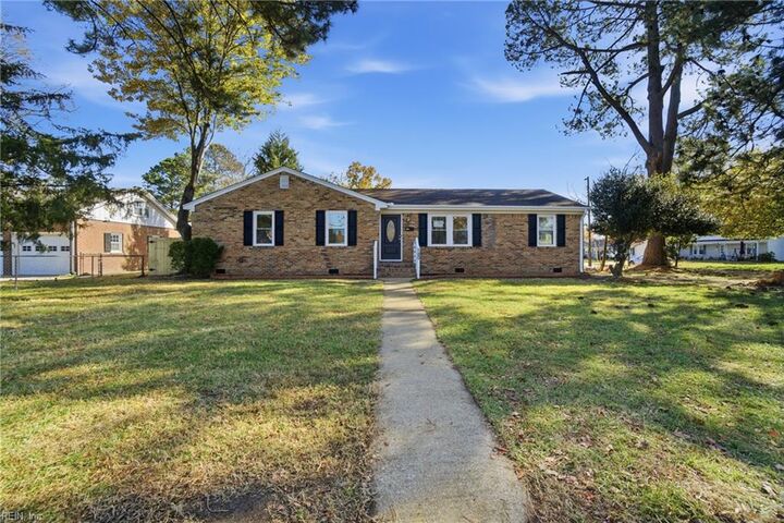 Property Photo:  120 Gallant Fox Rd  VA 23462 