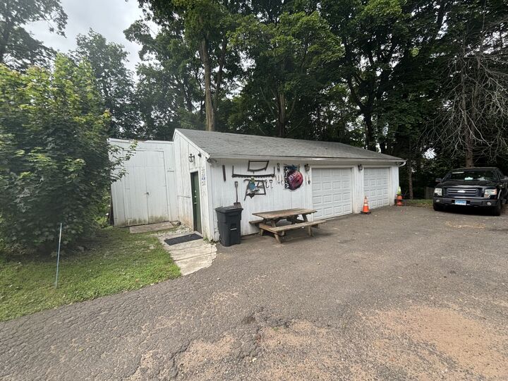 Property Photo: 30 Pearl Street CT 06450