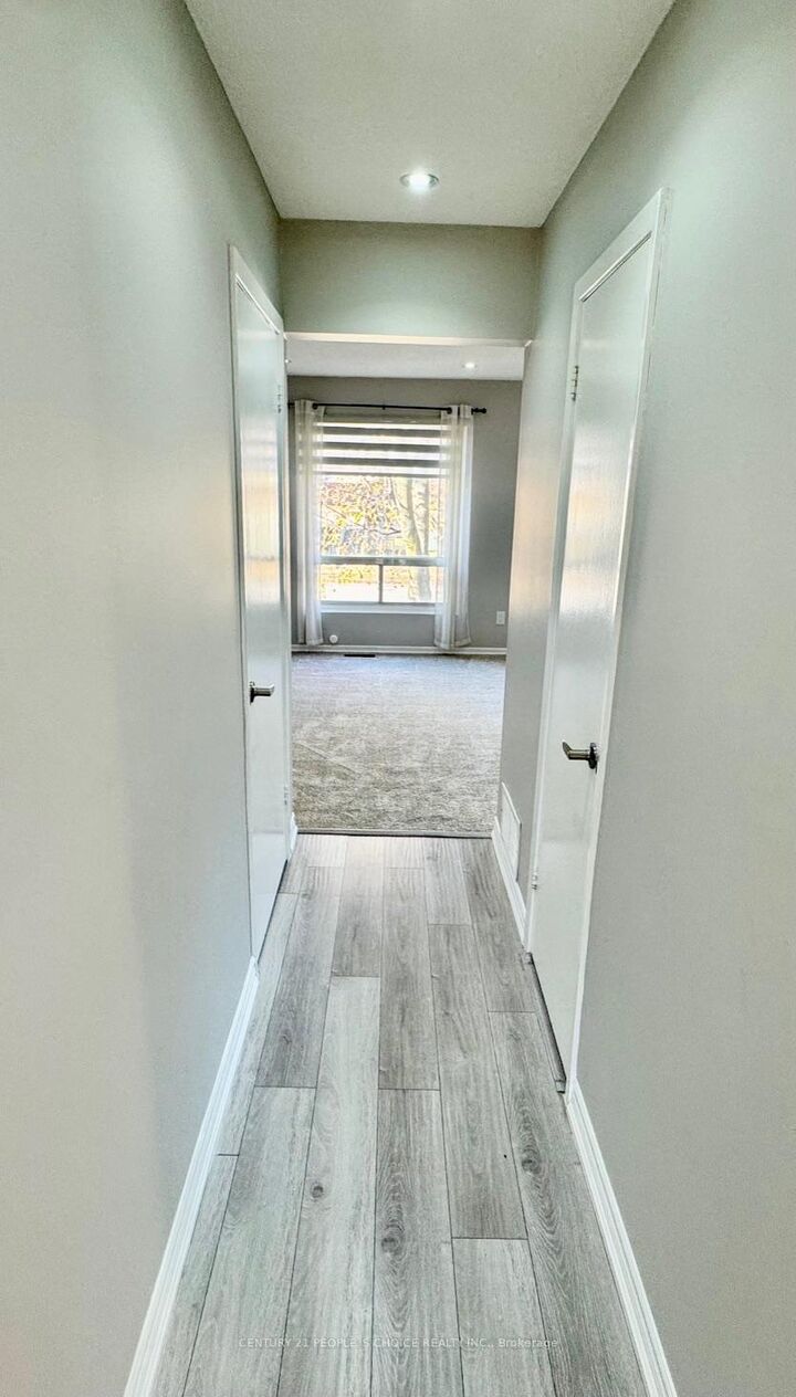 Property Photo: 16 Franklin Court ON L6T 3Z1