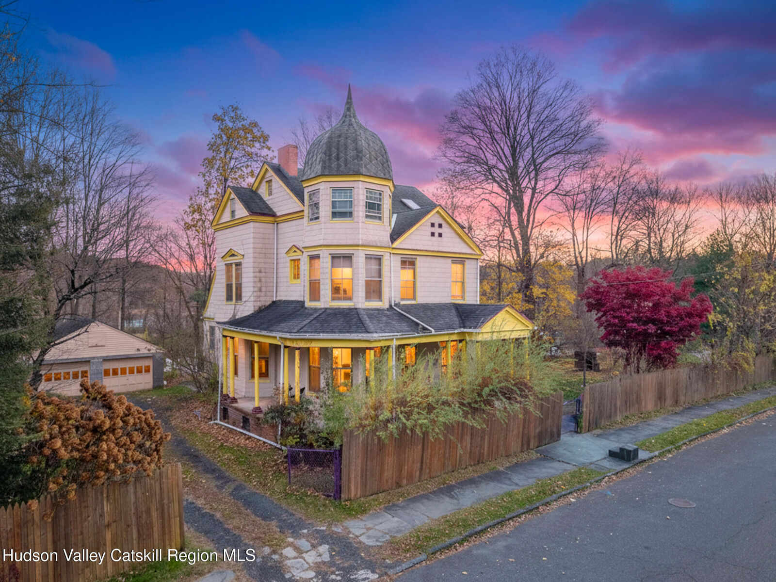 Property Photo:  156 Hunter  NY 12401 