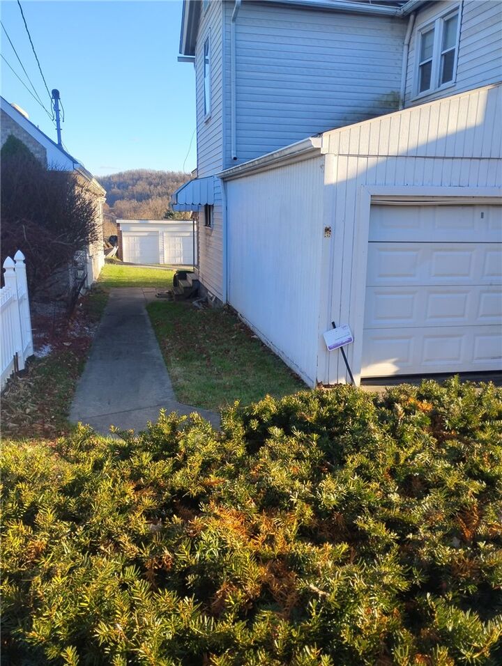 Property Photo:  126 Brokaw Ave  PA 15033 