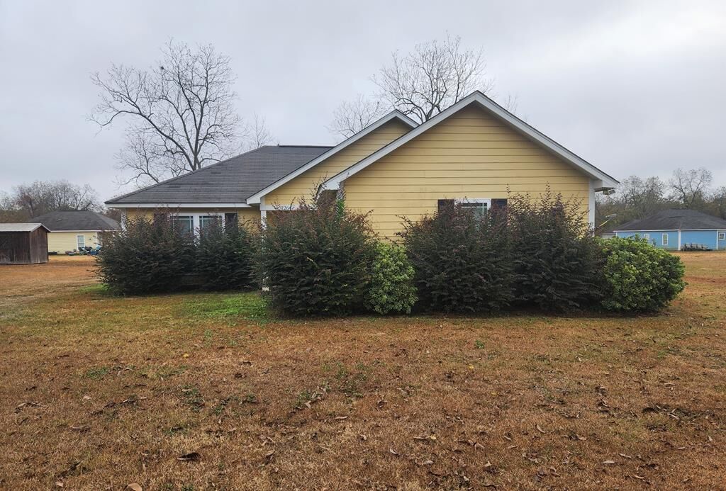 Property Photo:  1264 Ball Park Avenue  GA 39842 