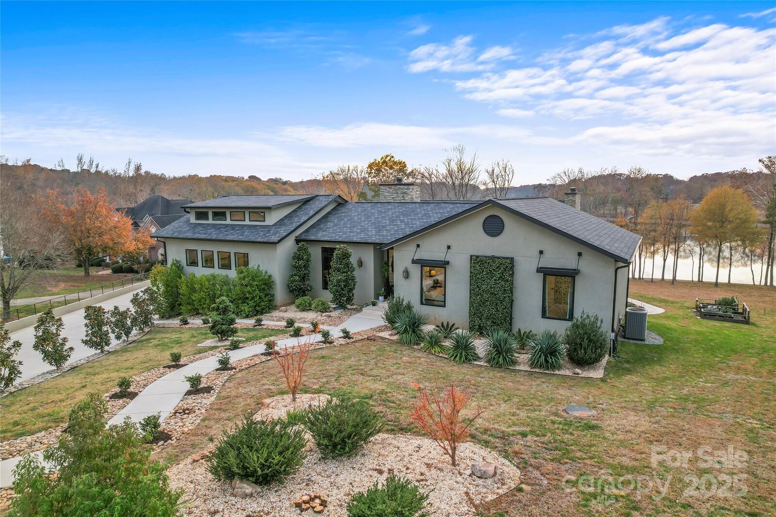 Property Photo:  1317 St Regis Court  NC 28110 
