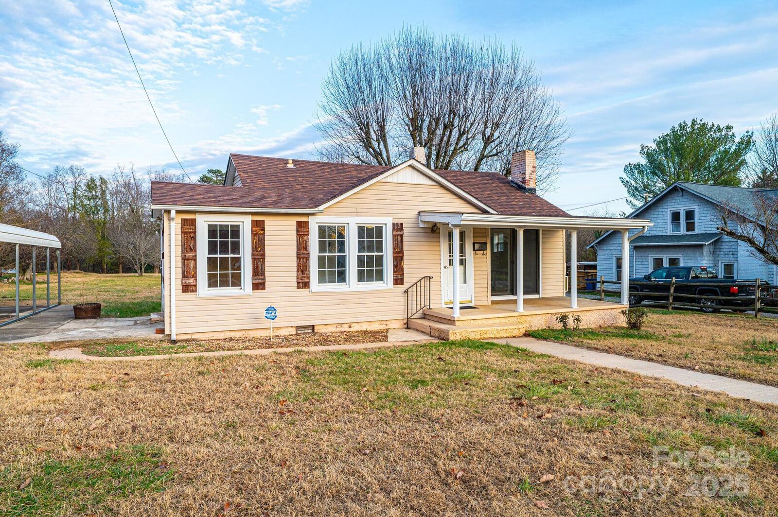 Property Photo:  80 Duke Street  NC 28630 