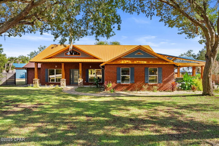 Property Photo: 3610 Conwick Drive FL 32409