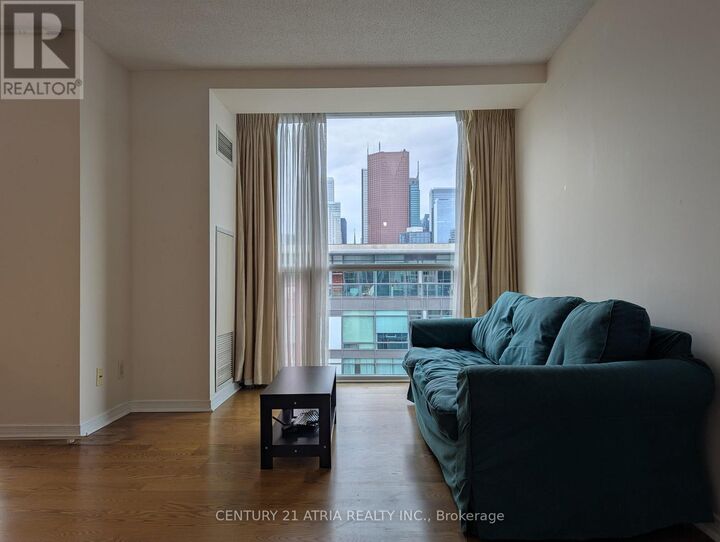 Property Photo:  230 King Street East Ph12  ON M5A 1K5 