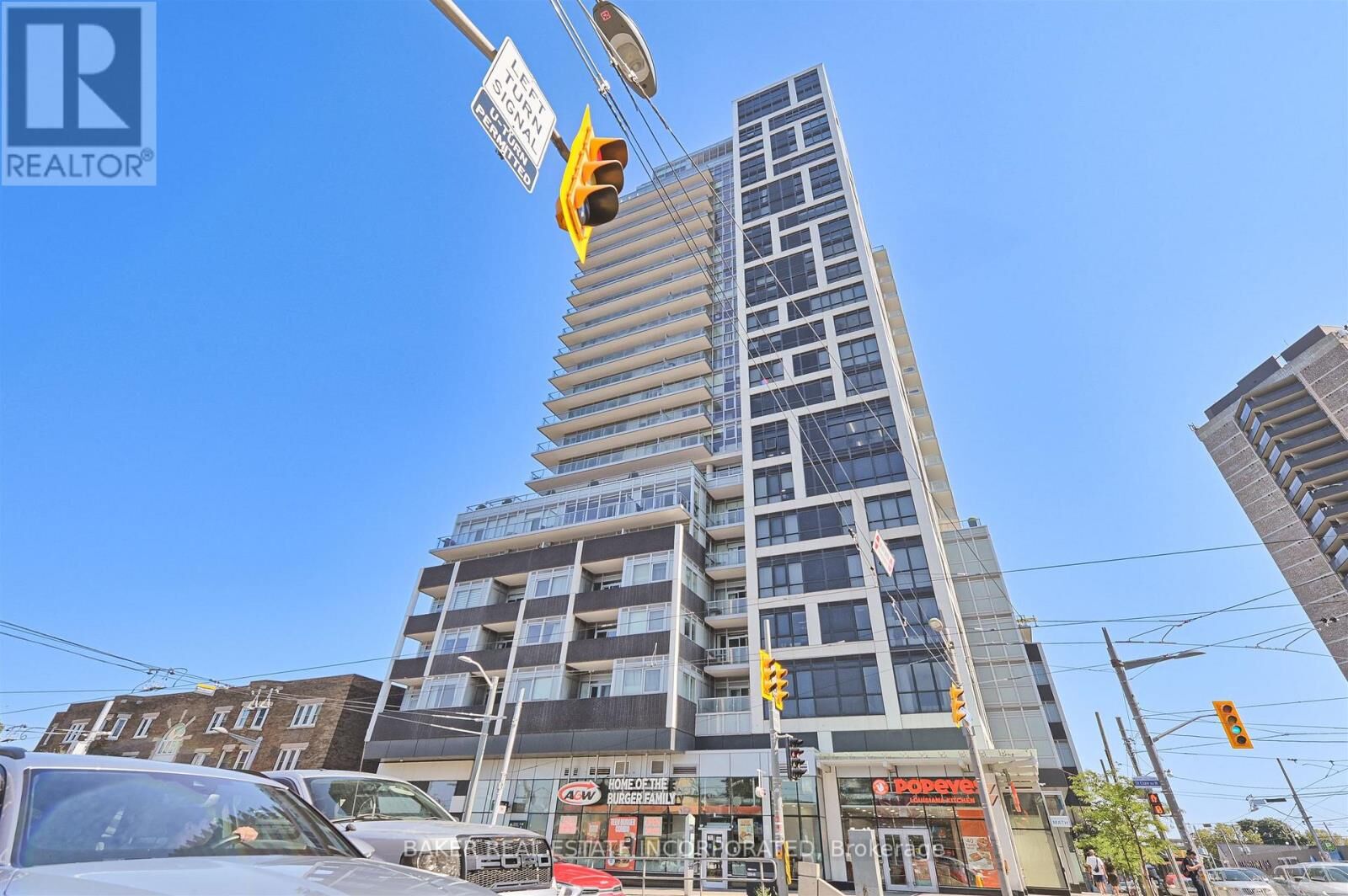 Property Photo: 501 St Clair Avenue West 219 ON M5P 0A2