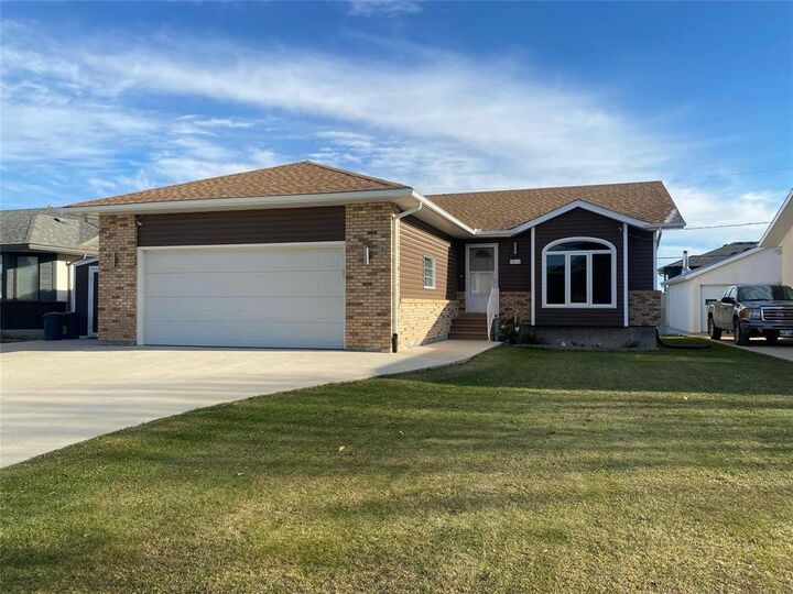 112 Joyce Street  Beausejour MB R0E 0C0 photo