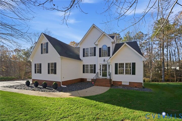 Property Photo: 8424 Lylwood Court VA 23838