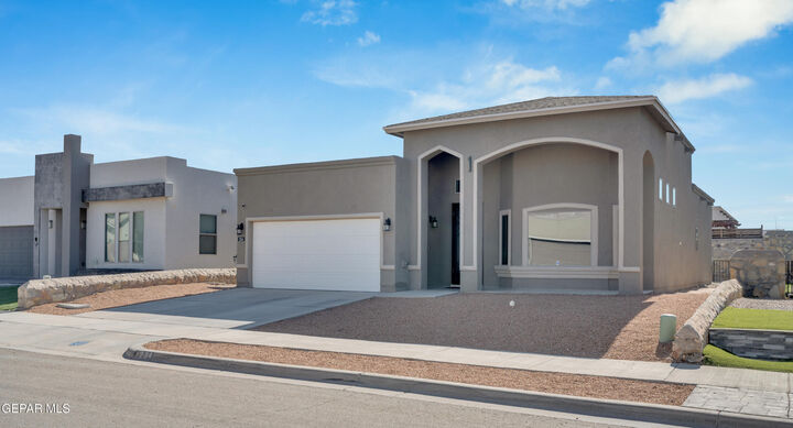 Property Photo: 234 Malta Street TX 79932