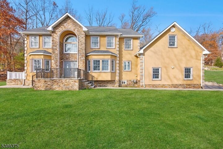 1121 N Washington Ave  Green Brook Twp. NJ 08812 photo