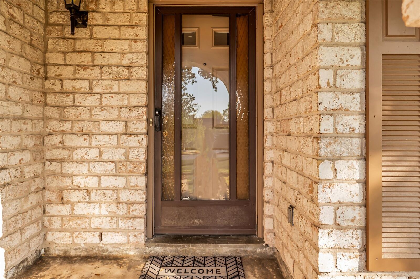 Property Photo:  7015 Lacy Hill Drive  TX 77036 