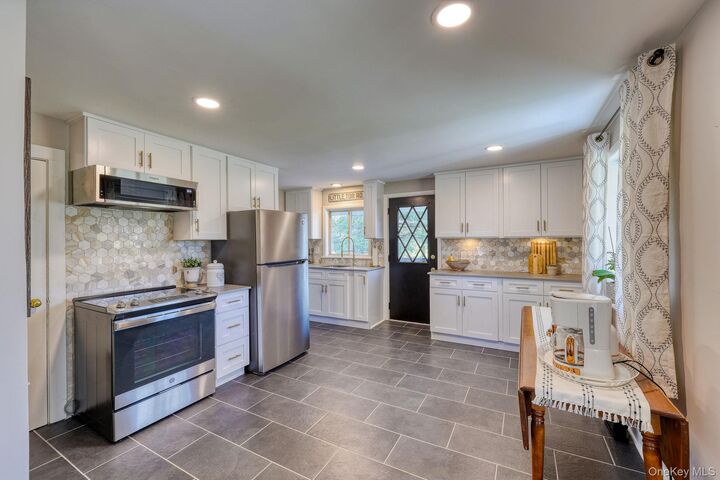 Property Photo: 460 County Highway 1 NY 10990