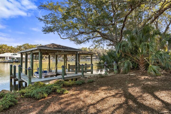 Property Photo:  46 Old Oak Drive S  FL 32137 