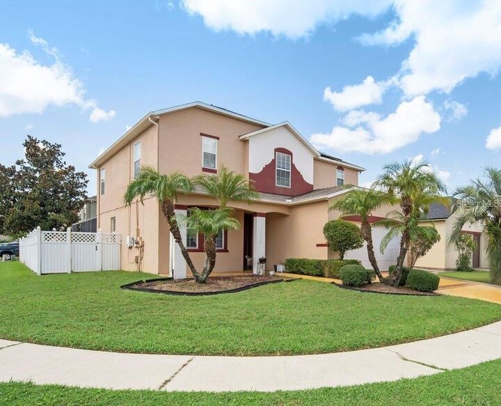 Property Photo: 11932 Old Glory Drive FL 32837