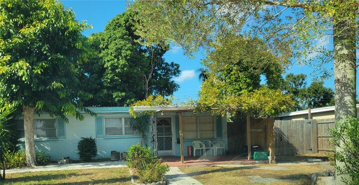 9482 Crestview Street  Seminole FL 33772 photo