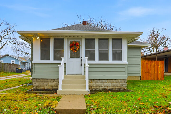 Property Photo:  1121 Alton Street  IN 46107 