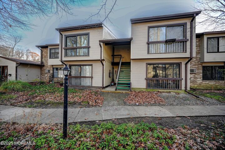 131 Amberly Drive J  Manalapan NJ 07726 photo