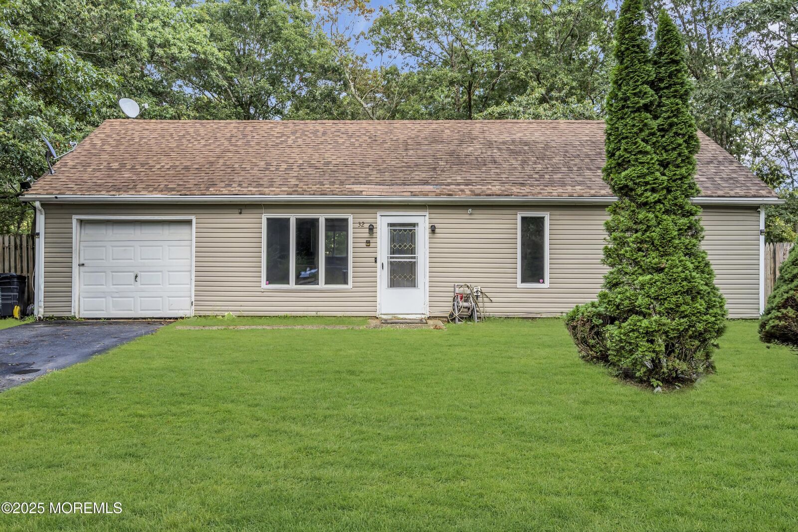 Property Photo:  32 1st Street  NJ 08005 