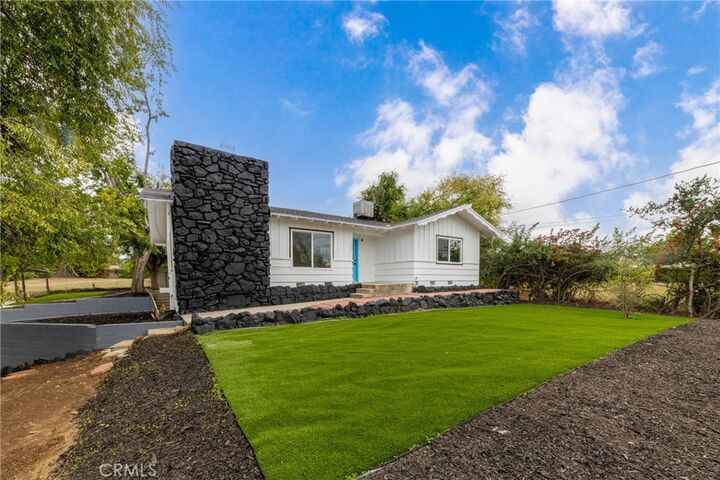 Property Photo: 12449 6th CA 92399