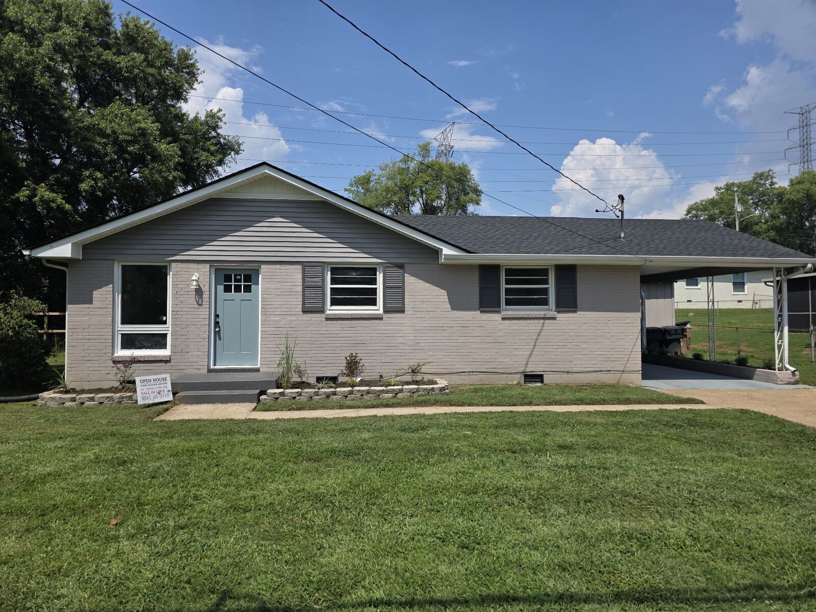 Property Photo:  3228 Cloverwood Dr  TN 37214 