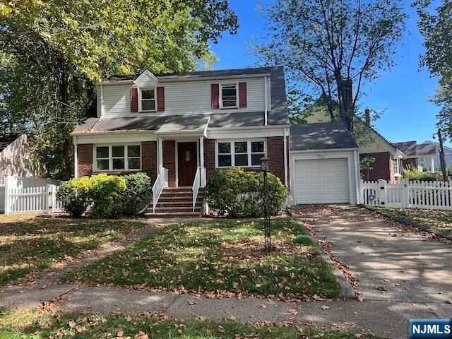 Property Photo:  159 Henry  NJ 07666 