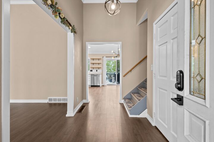 Property Photo:  1555 Villa Park Drive  WI 54904-8273 