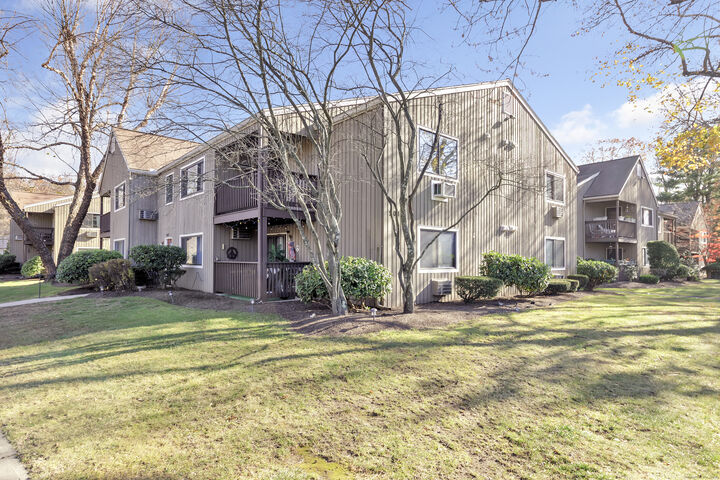 Property Photo: 3012 Madison Avenue F CT 06606