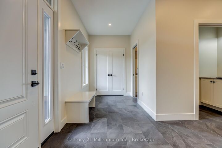 Property Photo: 15 Grenville Street N ON N0H 2L0