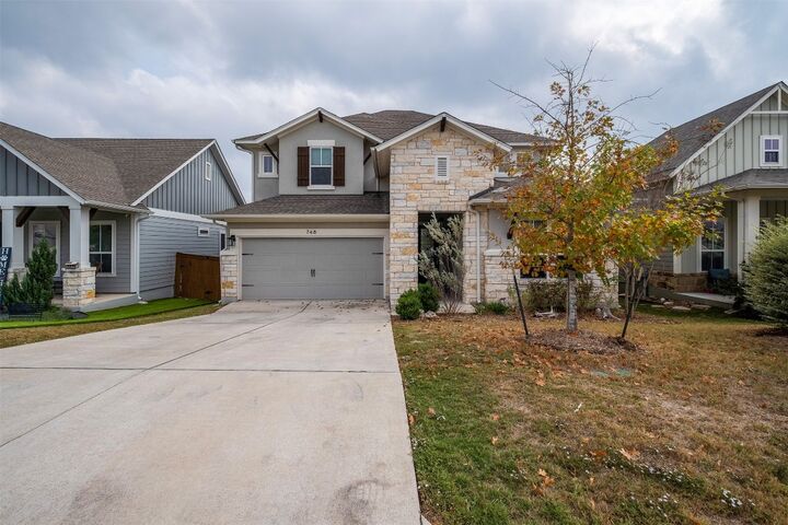 Property Photo:  748 Hazy Hills Loop  TX 78620 