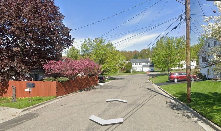Property Photo:  18 Eric Drive  NY 13790 