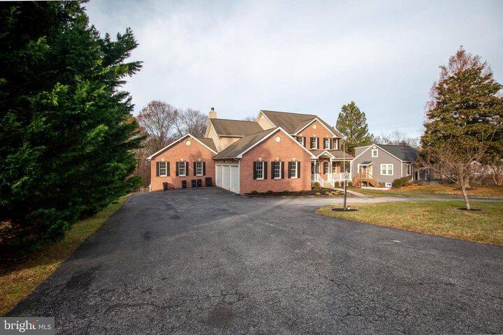 Property Photo: 9112 Cowenton Avenue MD 21128