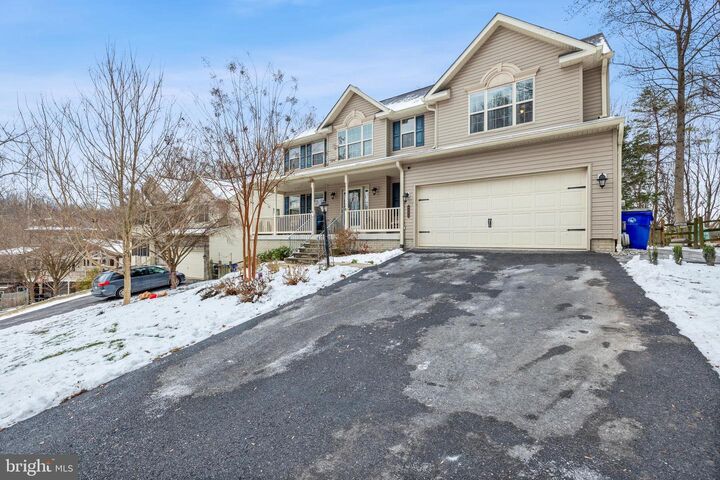 Property Photo:  6692 Glen Lane  MD 21774 