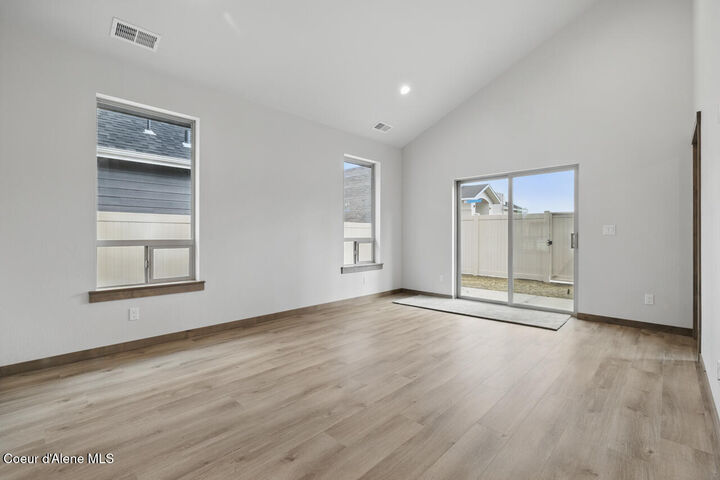 Property Photo:  8424 N Snowflake Ln  ID 83835 