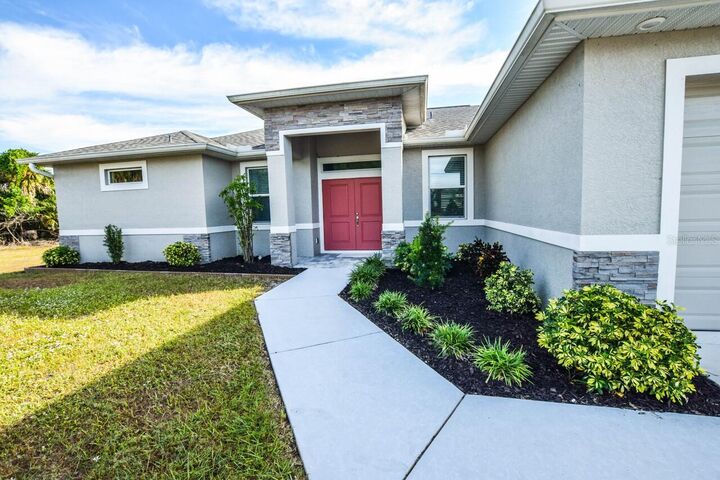 Property Photo: 1182 Yorkshire Street FL 33952