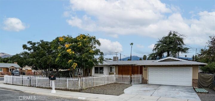 Property Photo: 498 Monte Vista CA 92544