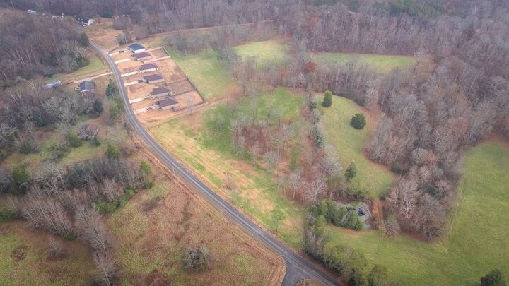 Property Photo:  2000 County Road 94  AL 35634 