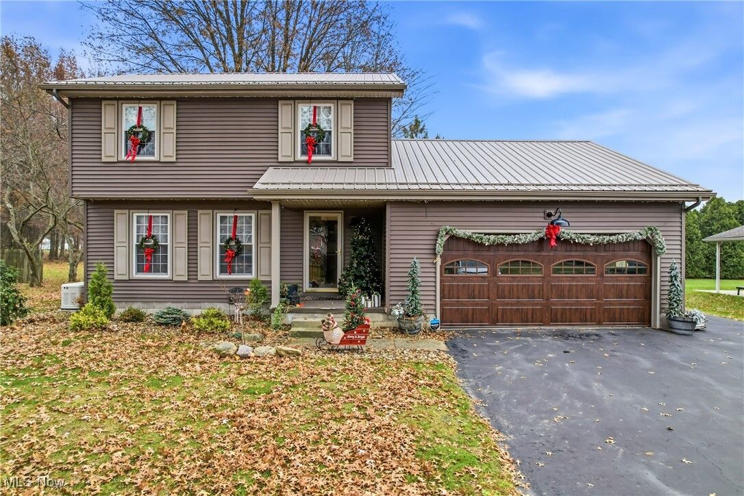 Property Photo:  531 Meadowland Drive  OH 44425 