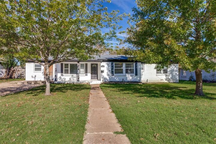 Property Photo:  5632 Fursman Avenue  TX 76114 